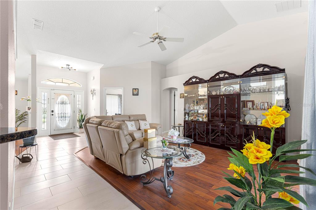 6470 Southwest 51st Terrace Ocala, FL 34474 - Photo 6 of 59