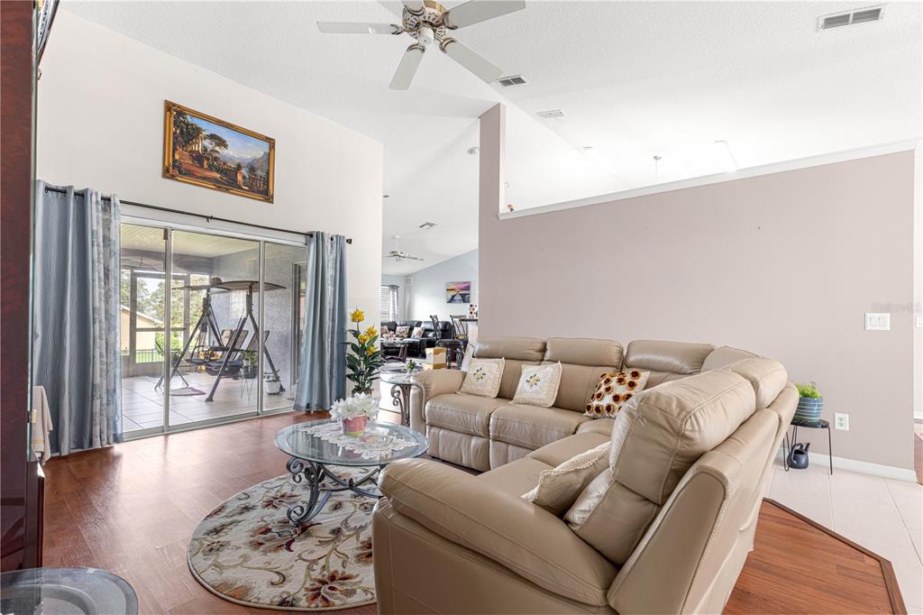 6470 Southwest 51st Terrace Ocala, FL 34474 - Photo 8 of 59