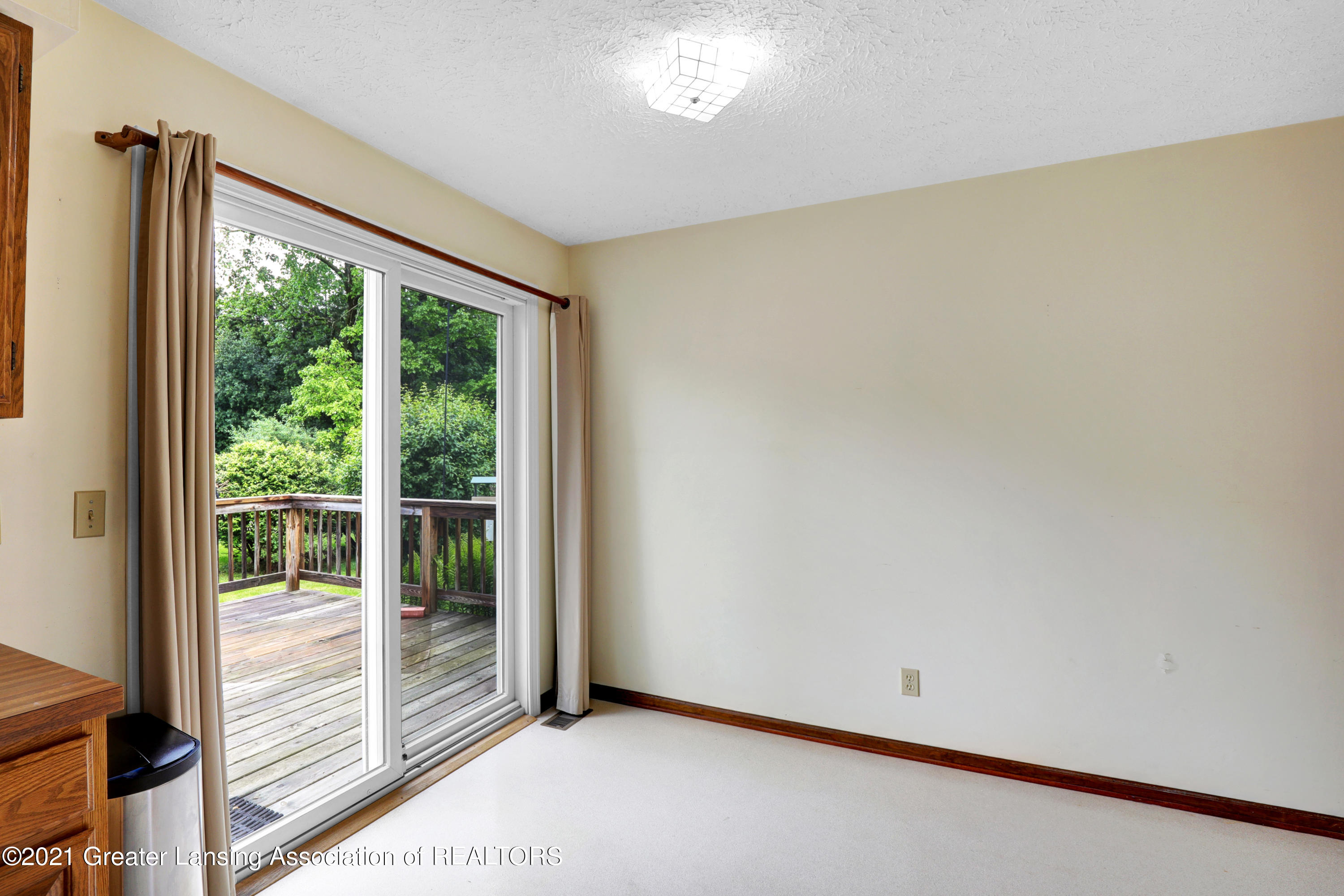 1684 Pepper Ridge Drive Haslett, MI 48840 - Photo 6 of 29 9I3A1112