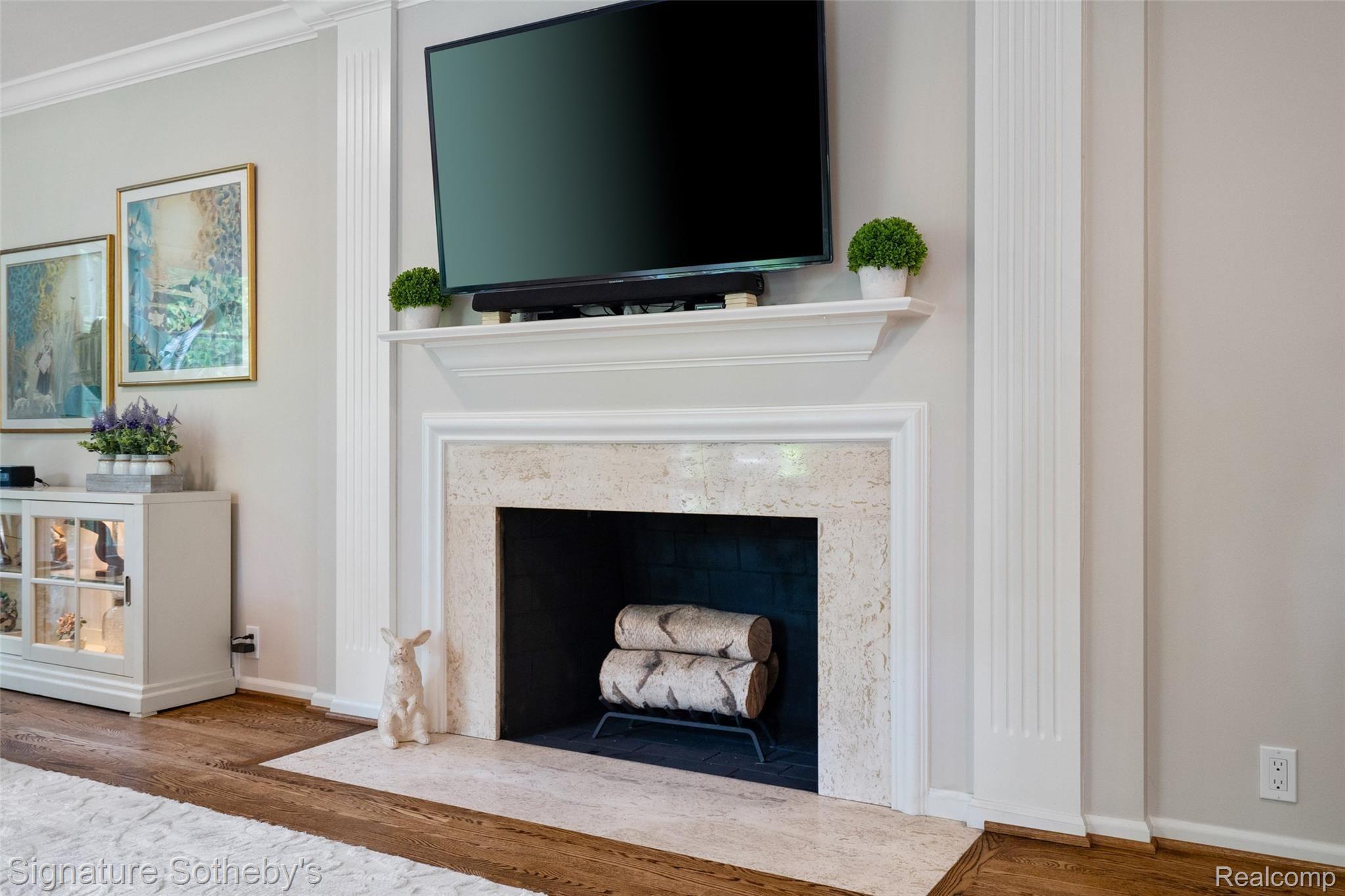 1176 Covington Road Bloomfield Hills, MI 48301 - Photo 6 of 65 1176-Covington-Rd-10.jpg