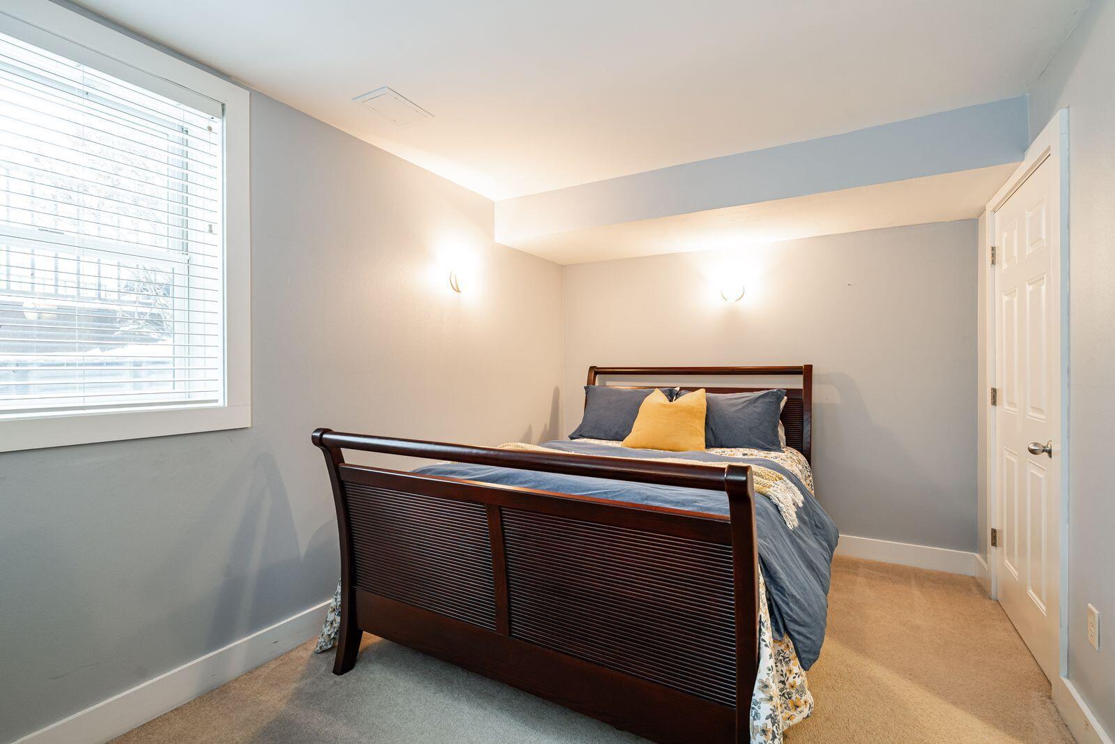 1847 Vel R. Phillips Avenue, Unit B Milwaukee, WI 53212 - Photo 32 of 34 Lower Level Bedroom