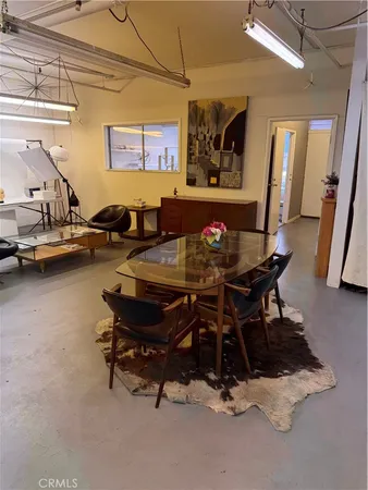 $5,000 | 443 South S Victory, Burbank, CA 91505