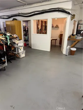 $5,000 | 443 South S Victory, Burbank, CA 91505