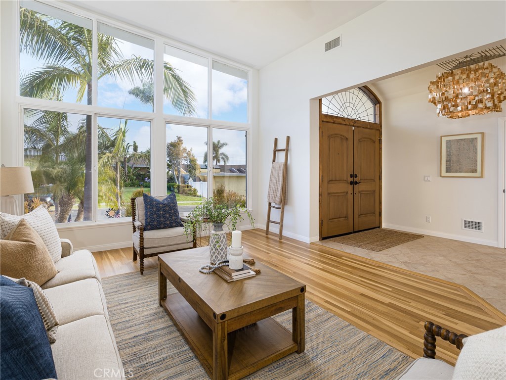 4005 Admirable Drive Rancho Palos Verdes, CA 90275 - Photo 13 of 73