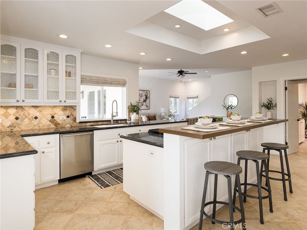 4005 Admirable Drive Rancho Palos Verdes, CA 90275 - Photo 19 of 73