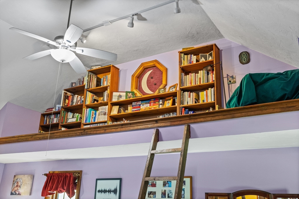 116 Century Way Dunstable, MA 01827 - Photo 26 of 42 Gallery Image 26