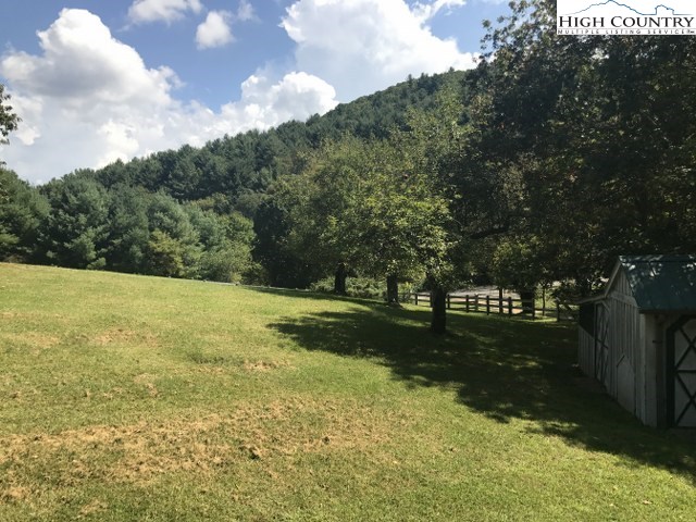 1175 Low Gap Road Jefferson, NC 28640 - Photo 10 of 41 Gallery Image 10