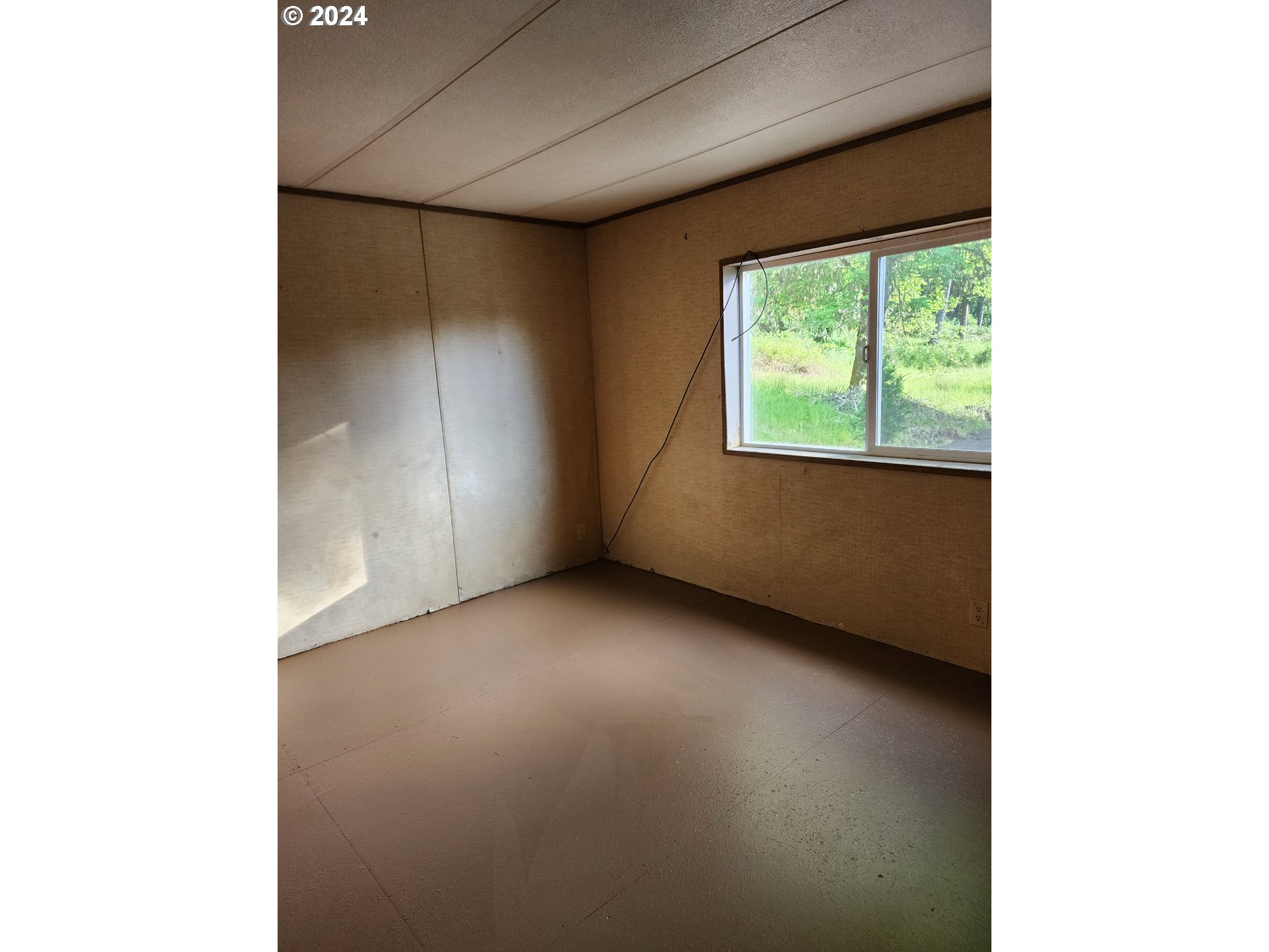 927 Lone Rock Road Glide, OR 97443 - Photo 16 of 24 Gallery Image 16