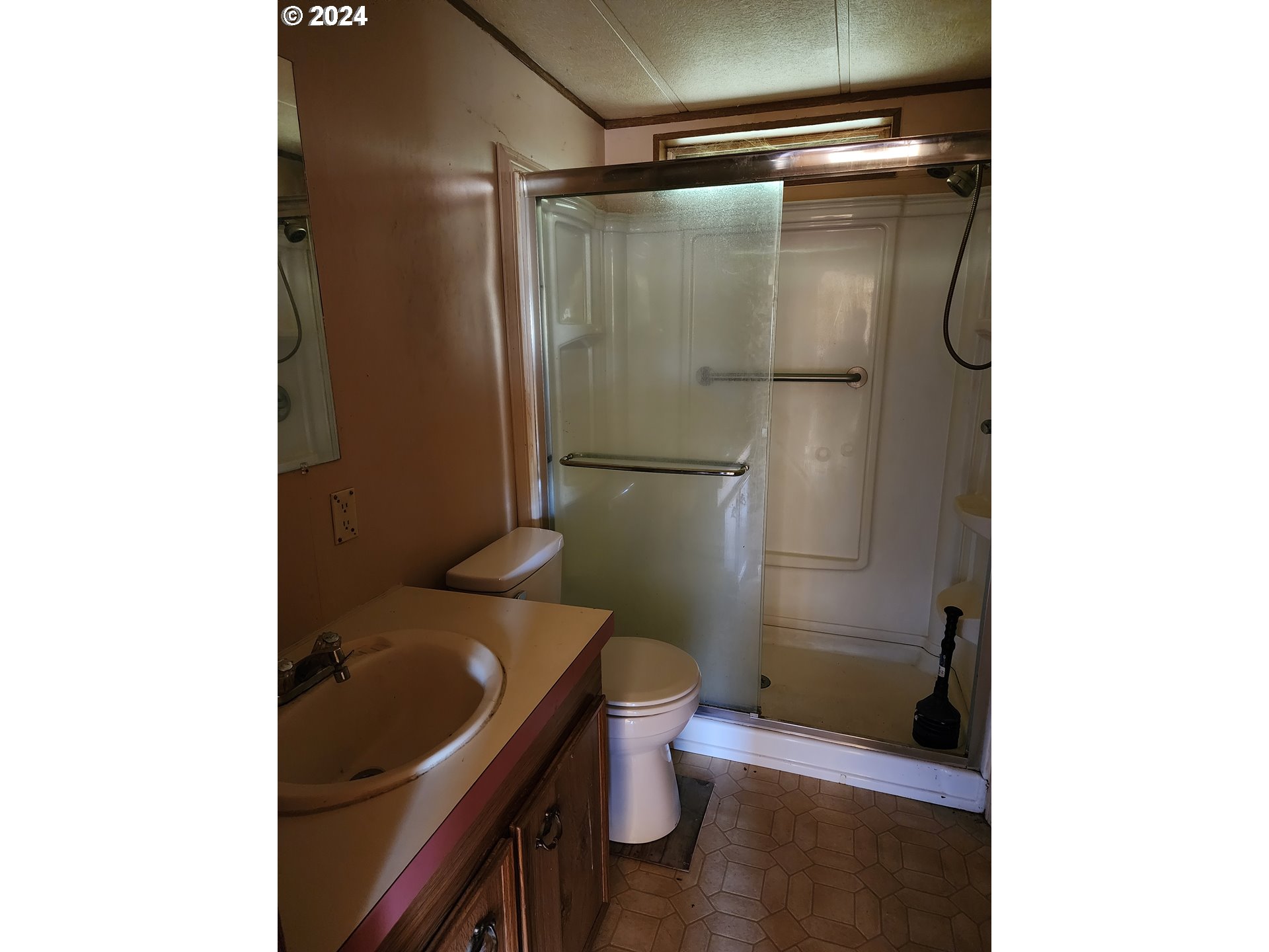 927 Lone Rock Road Glide, OR 97443 - Photo 17 of 24 Gallery Image 17