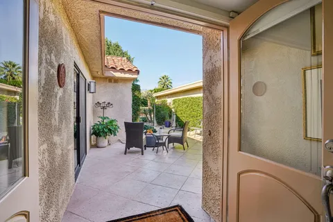 $479,500 | 95 La Cerra Drive, Rancho Mirage, CA 92270