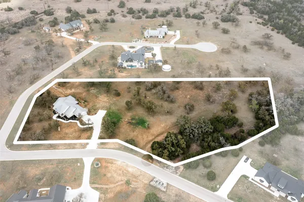 $799,900 | 345 Morning Dew Drive, Round Mountain, TX 78663