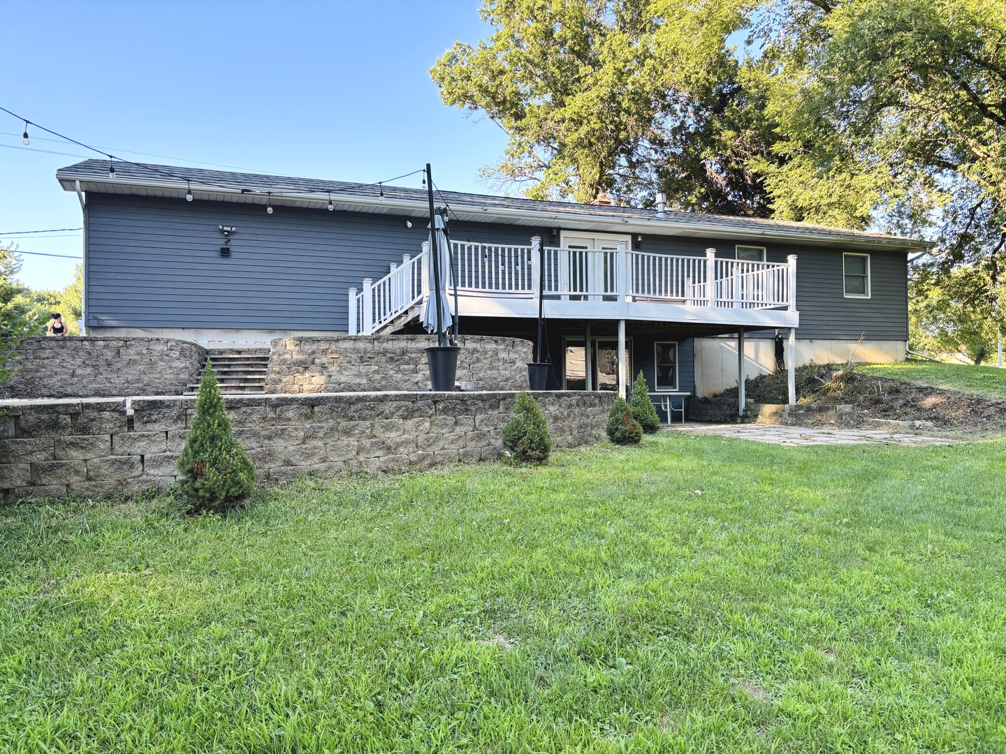 23663 Hazel Road Sterling, IL 61081 - Photo 4 of 22
