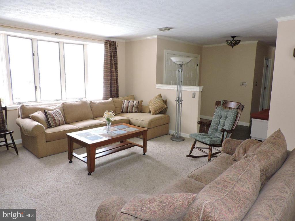 130 Valley Road Lebanon, PA 17042 - Photo 5 of 44 Gallery Image 5