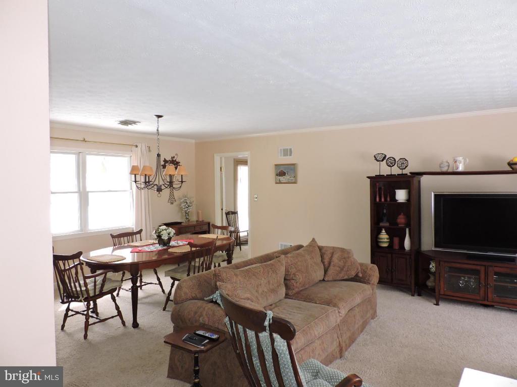 130 Valley Road Lebanon, PA 17042 - Photo 8 of 44 Gallery Image 8