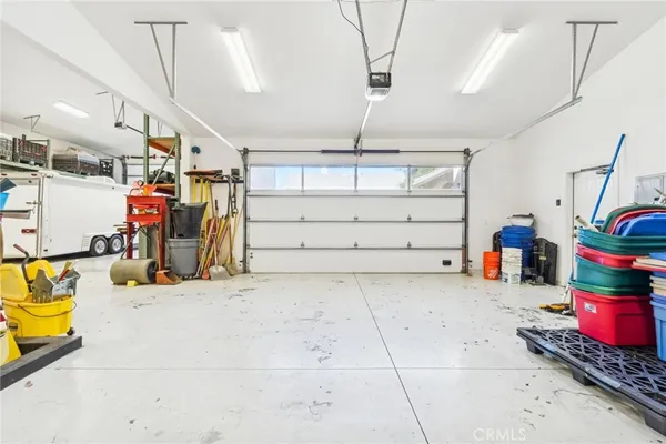 $1,975,000 | 30012 Valley Glen Street, Castaic, CA 91384