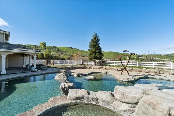 $1,975,000 | 30012 Valley Glen Street, Castaic, CA 91384