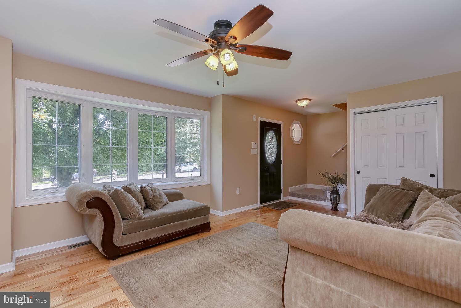 149 Woodstream Road Boothwyn, PA 19061 - Photo 4 of 15 Gallery Image 4