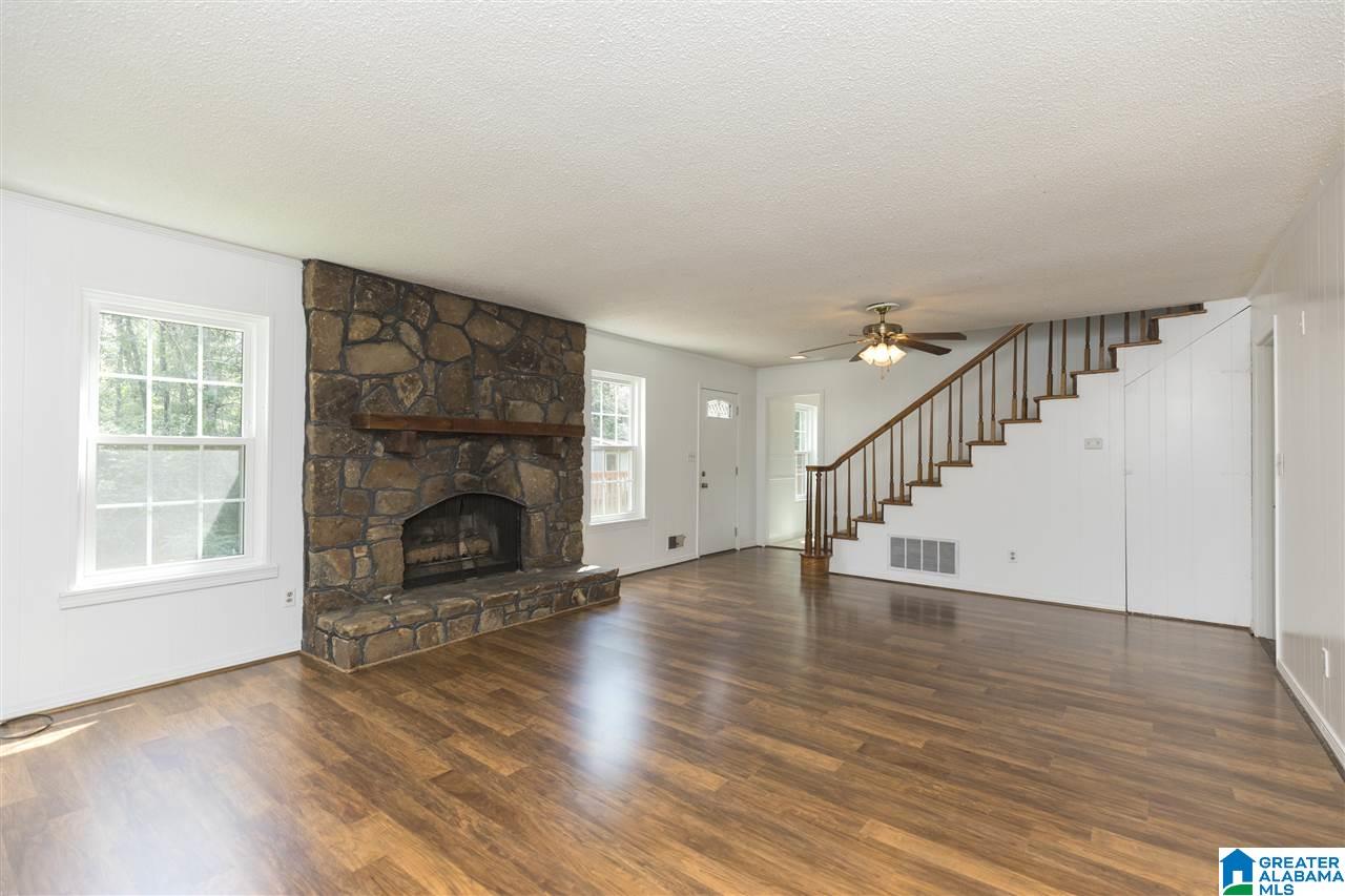 1406 Virginia Road Bessemer, AL 35023 - Photo 3 of 24