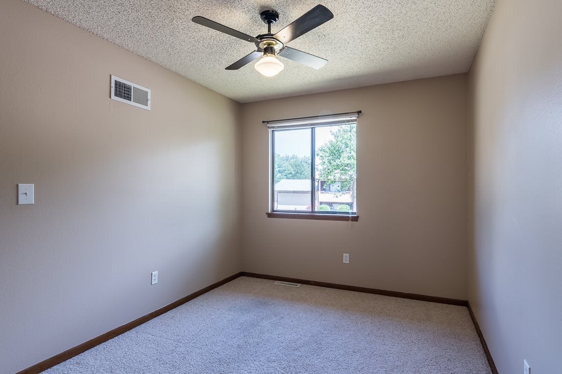 245 Prospect Road North Liberty, IA 52317 - Photo 17 of 25 Gallery Image 17