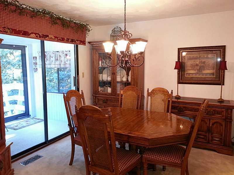 263 Church Road Leechburg, PA 15656 - Photo 10 of 25 Dining Room.