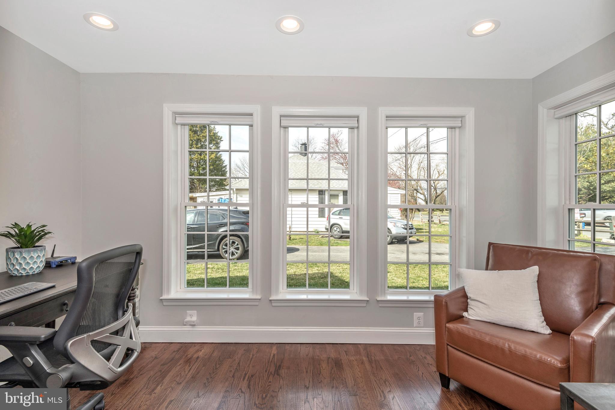 13904 Darnestown Road Gaithersburg, MD 20878 - Photo 12 of 42 Office with large windows and wood floors!