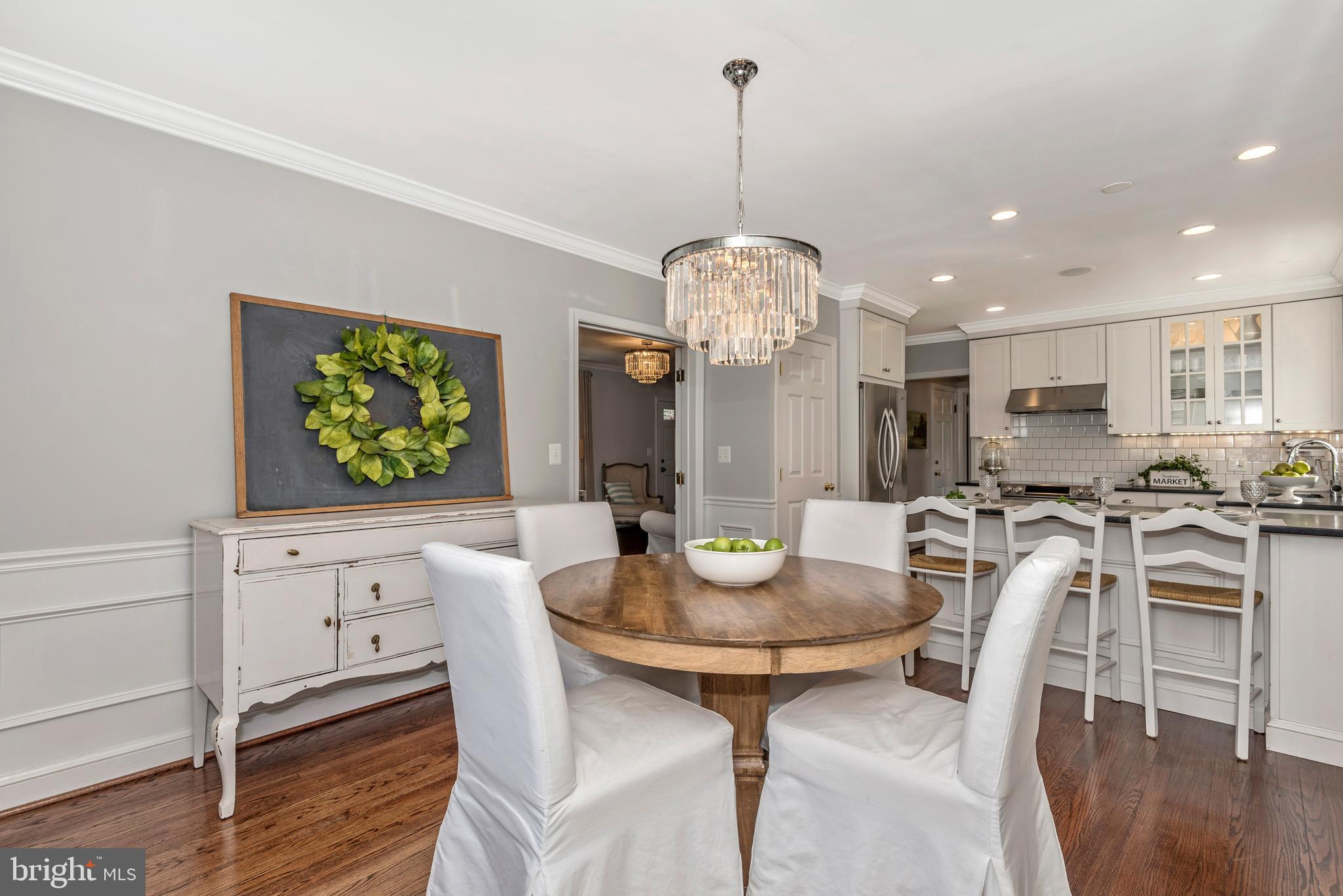 13904 Darnestown Road Gaithersburg, MD 20878 - Photo 14 of 42 Large Dining Area
