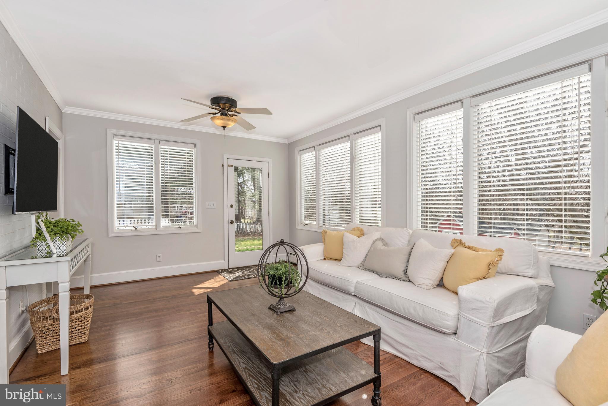 13904 Darnestown Road Gaithersburg, MD 20878 - Photo 10 of 42 Sunroom Addition Is Bright and Airy!