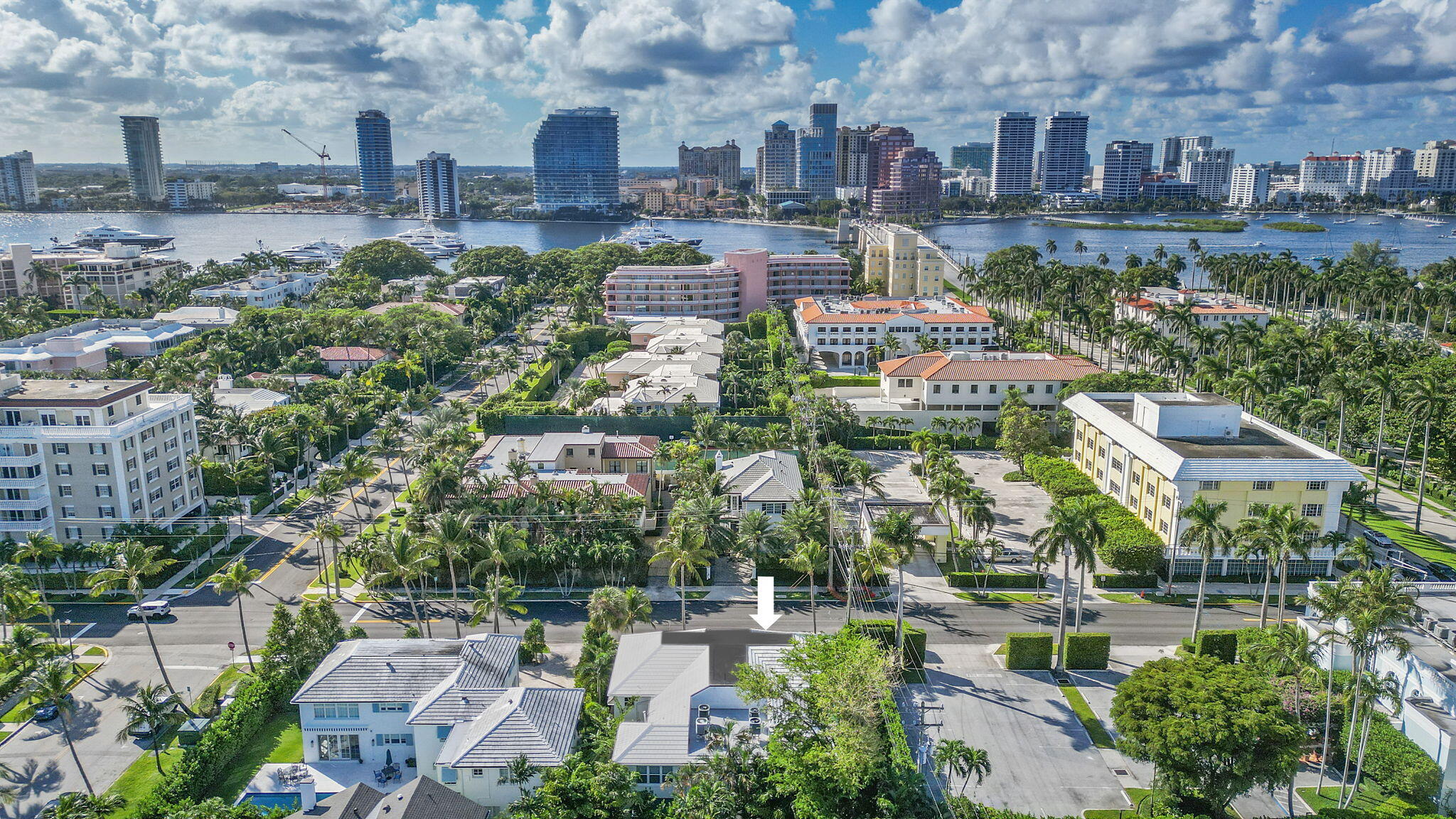 311 Cocoanut Row, Unit 101 Palm Beach, FL 33480 - Photo 28 of 35 42-web-or-mls-DJI_0690a