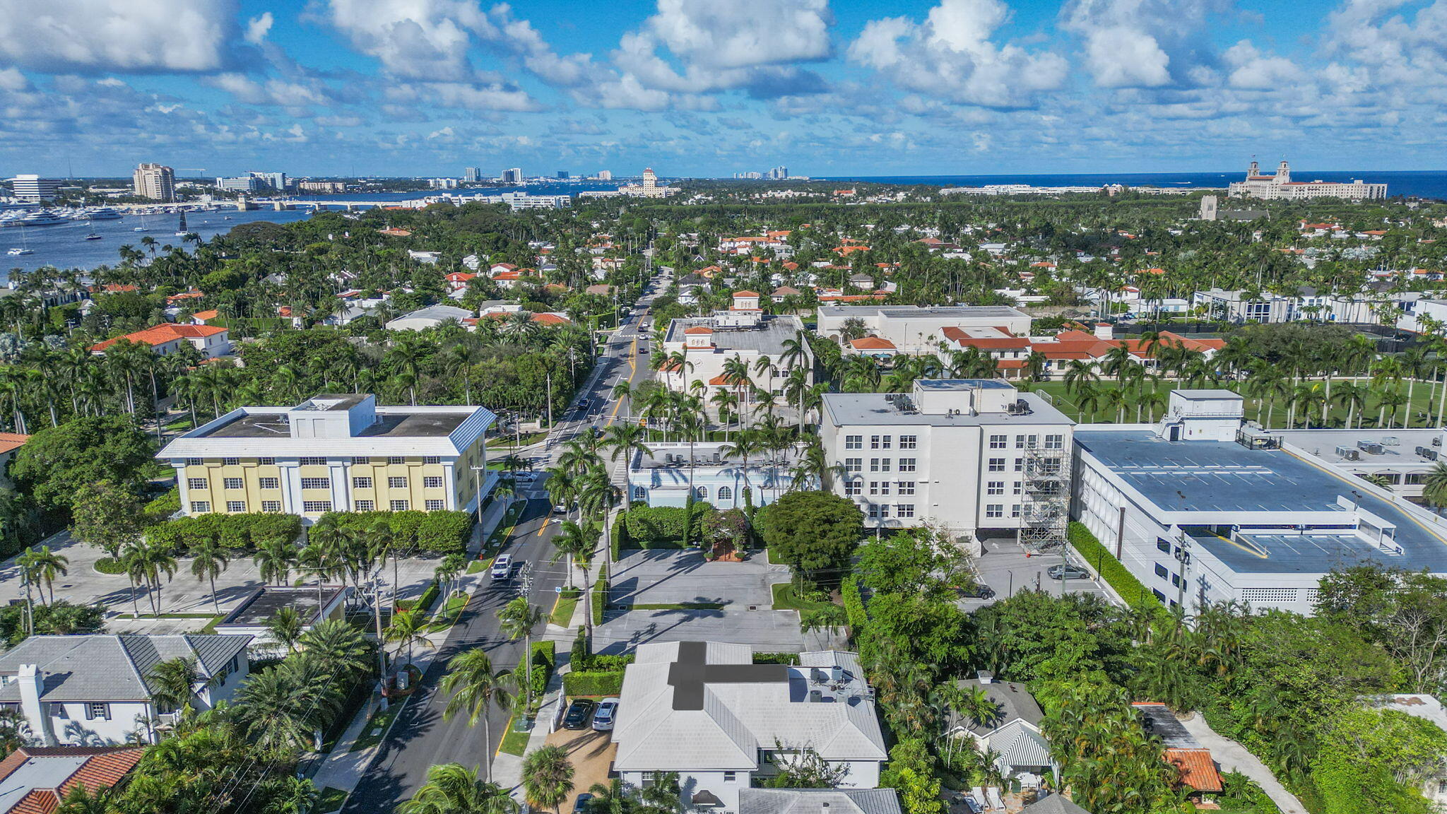 311 Cocoanut Row, Unit 101 Palm Beach, FL 33480 - Photo 30 of 35 45-web-or-mls-DJI_0696