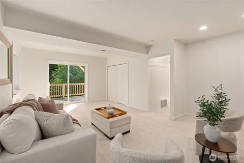 $799,950 | 16910 22nd Avenue Southeast, Bothell, WA 98012