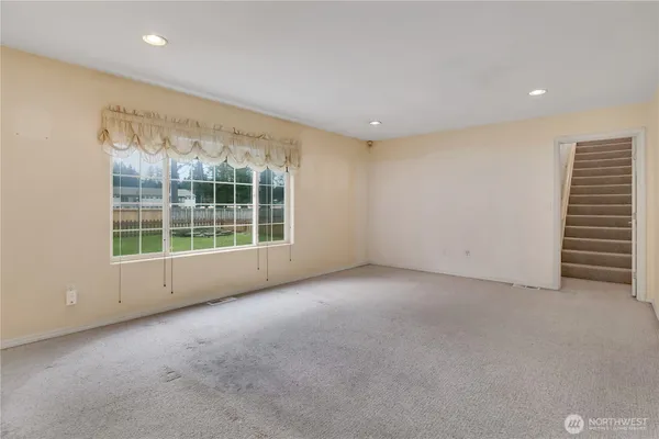 $825,000 | 15416 33rd Avenue East, Tacoma, WA 98446