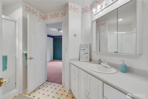 $825,000 | 15416 33rd Avenue East, Tacoma, WA 98446