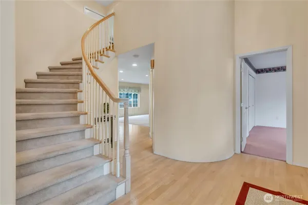 $825,000 | 15416 33rd Avenue East, Tacoma, WA 98446