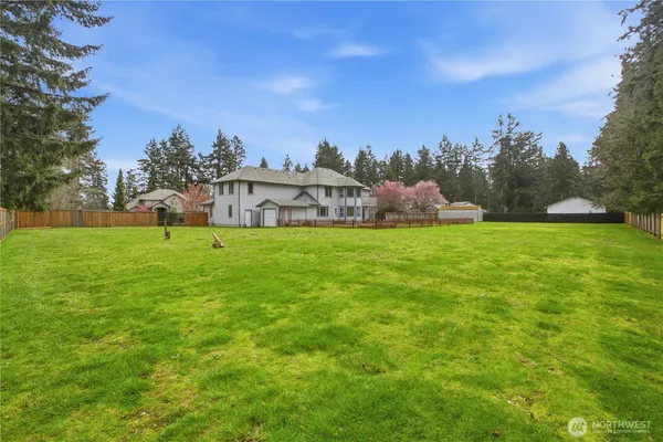 $825,000 | 15416 33rd Avenue East, Tacoma, WA 98446