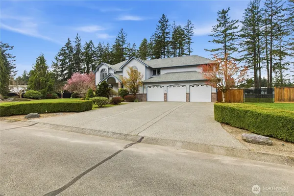 $825,000 | 15416 33rd Avenue East, Tacoma, WA 98446