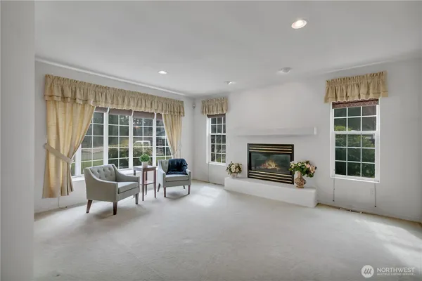 $825,000 | 15416 33rd Avenue East, Tacoma, WA 98446