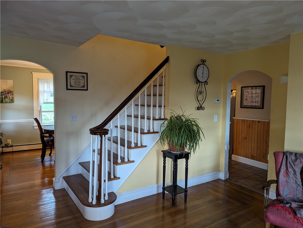 39 Edward Street Coventry, RI 02816 - Photo 12 of 39