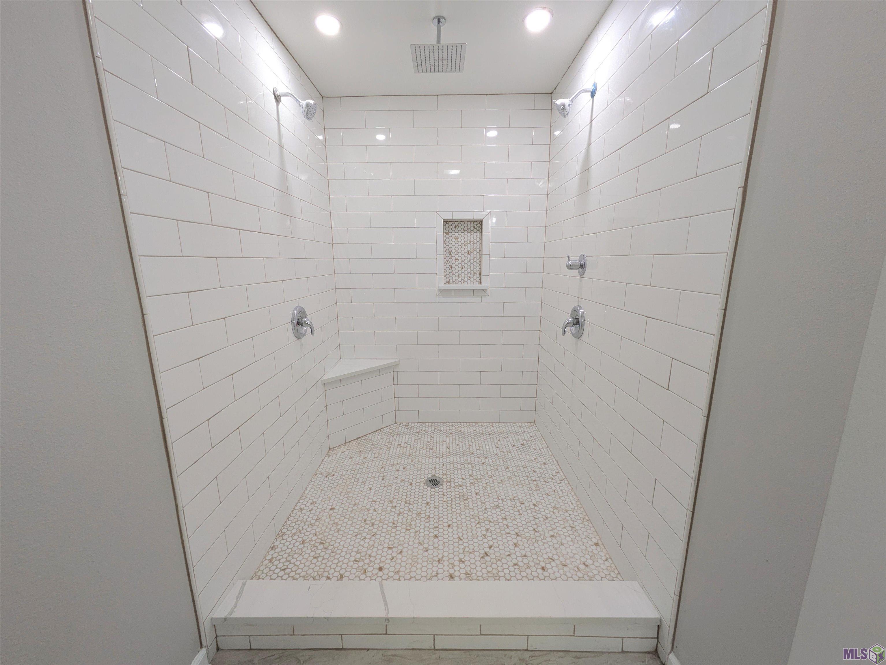 30442 Walker North Road Walker, LA 70785 - Photo 15 of 20 Master Bathroom