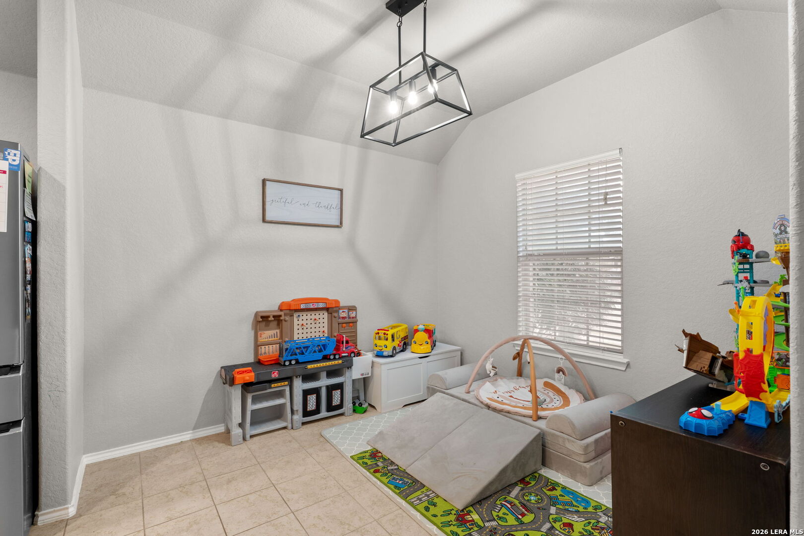 3041 Turquoise Schertz, TX 78154 - Photo 3 of 19 a living room with furniture and a window