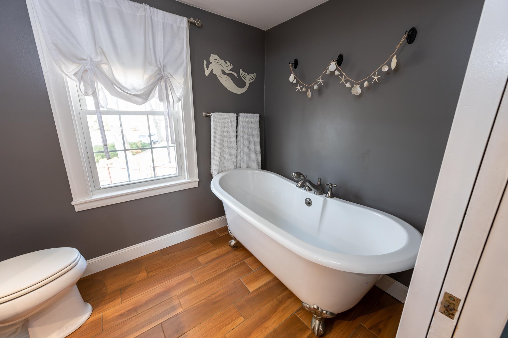 552 Smyth Road Manchester, NH 03104 - Photo 23 of 40