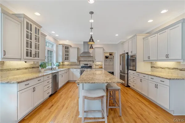 $849,900 | 217 Starksboro Drive, Camillus, NY 13031
