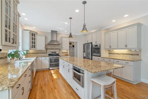 $849,900 | 217 Starksboro Drive, Camillus, NY 13031