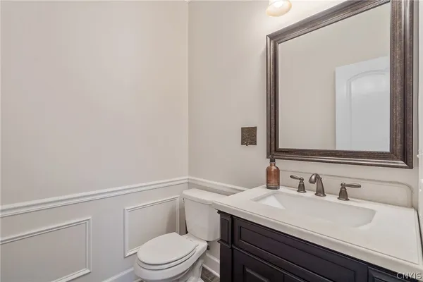 $849,900 | 217 Starksboro Drive, Camillus, NY 13031