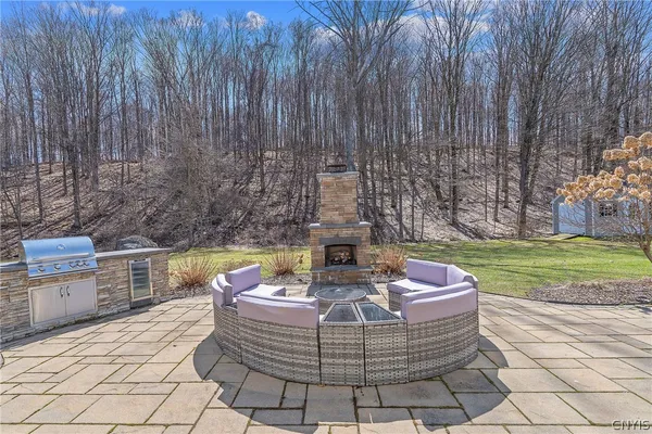 $849,900 | 217 Starksboro Drive, Camillus, NY 13031