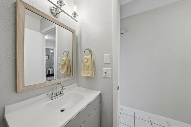 $260,000 | 18970 McGrath Circle, Port Charlotte, FL 33948