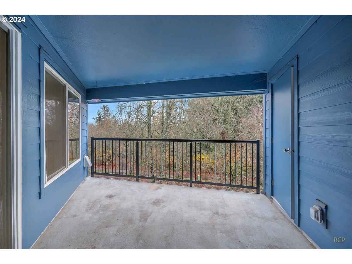 8720 Southwest Tualatin Road, Unit 323 Tualatin, OR 97062 - Photo 23 of 29 Gallery Image 23
