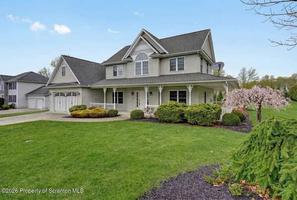 $609,900 | 212 White Oak Drive, Olyphant, PA 18447