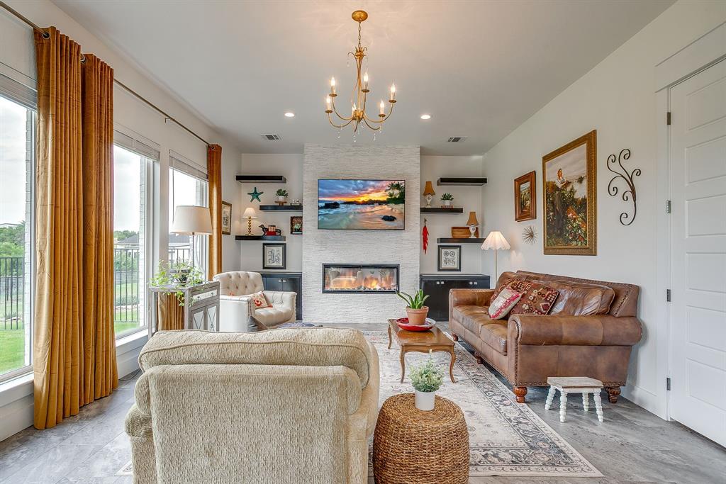 2096 Eagles Rdg Drive Weatherford, TX 76087 - Photo 11 of 38