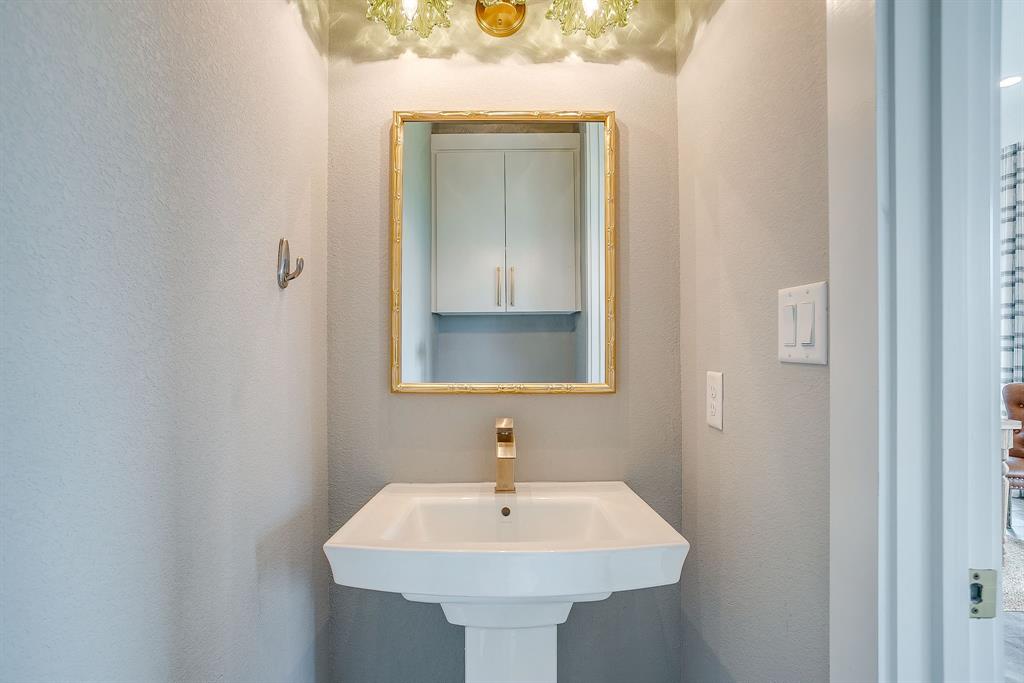 2096 Eagles Rdg Drive Weatherford, TX 76087 - Photo 16 of 38