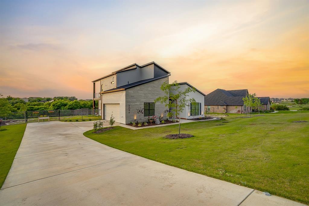 2096 Eagles Rdg Drive Weatherford, TX 76087 - Photo 2 of 38
